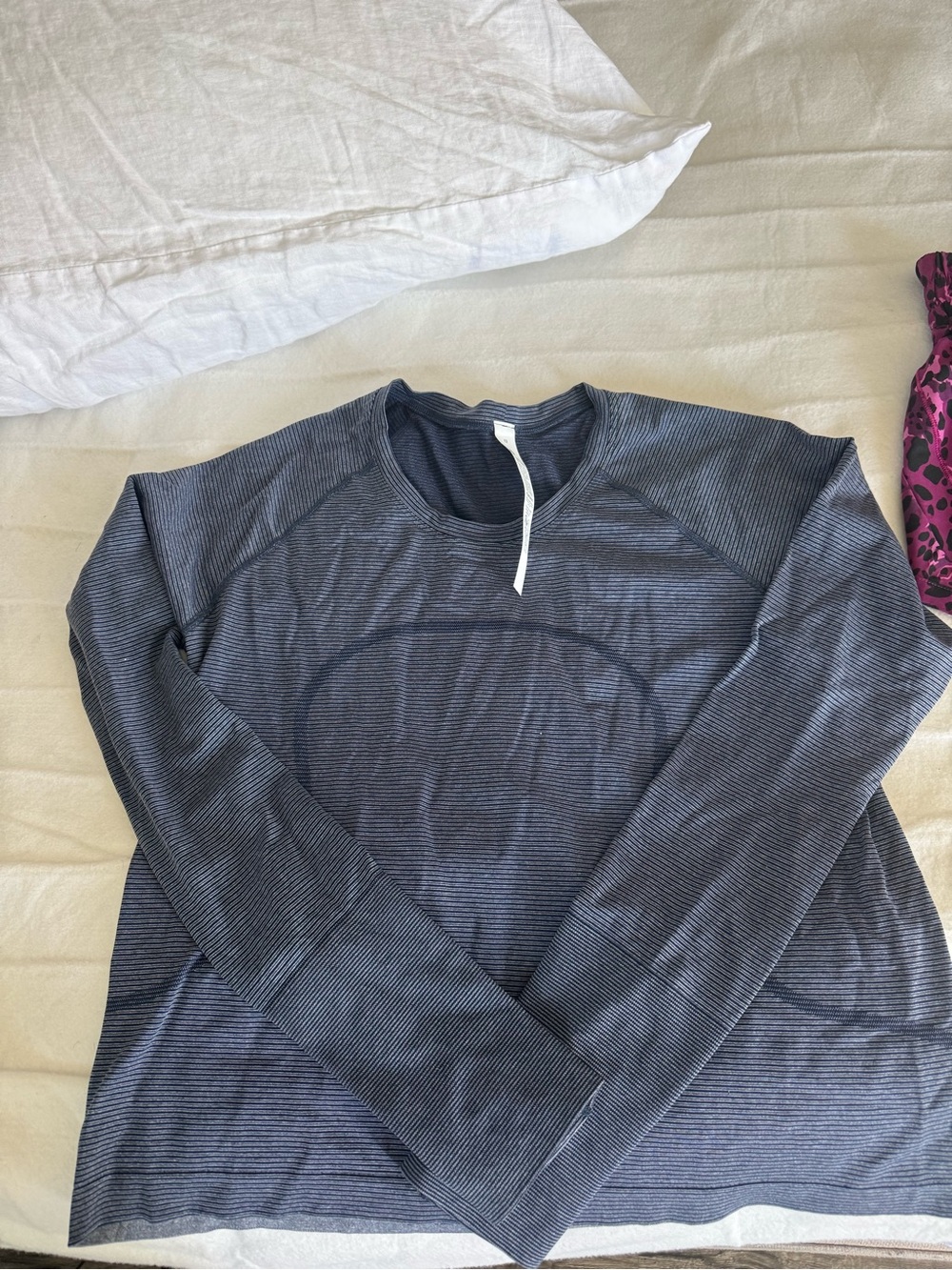 lululemon  women’s Crewneck Sweater - Navy Stripe Detail